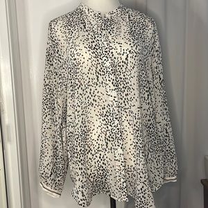 NWT Max Studio white and black animal print button down shirt size XL